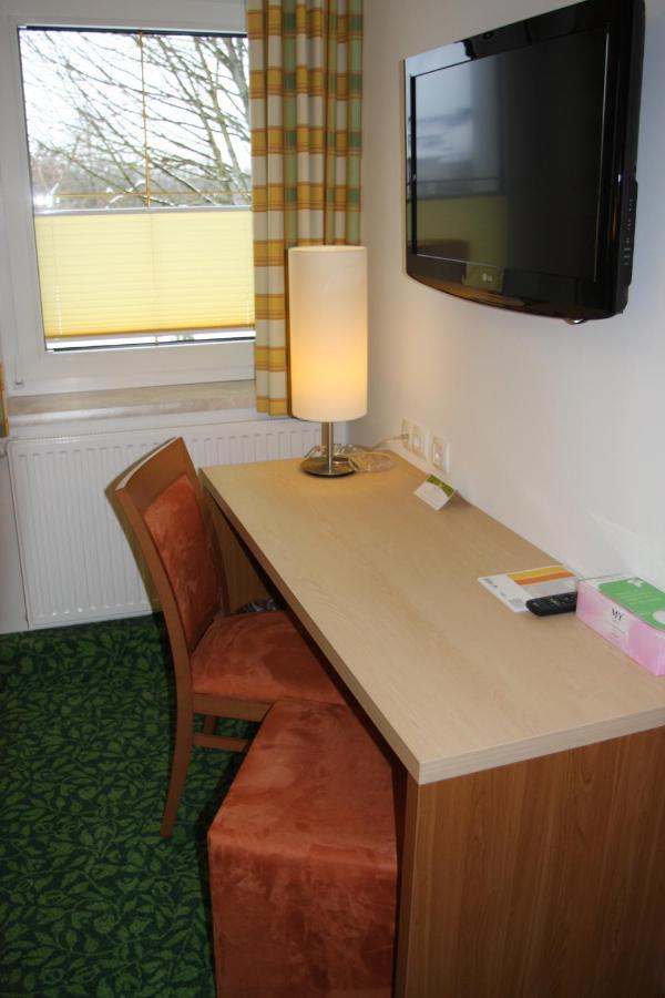 Hotel Sonnenhof Timelkam ภายนอก รูปภาพ